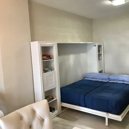 Mi Capricho 2f Beachfront- With Sea View - Costa Del Sol Apartment