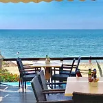 Mi Capricho 2f Beachfront- With Sea View - Costa Del Sol *